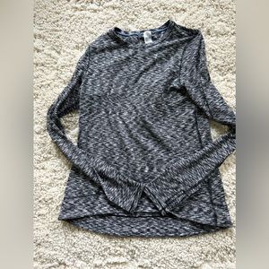 Ivivva (Lululemon for kids) long sleeve shirt with thumb holes
